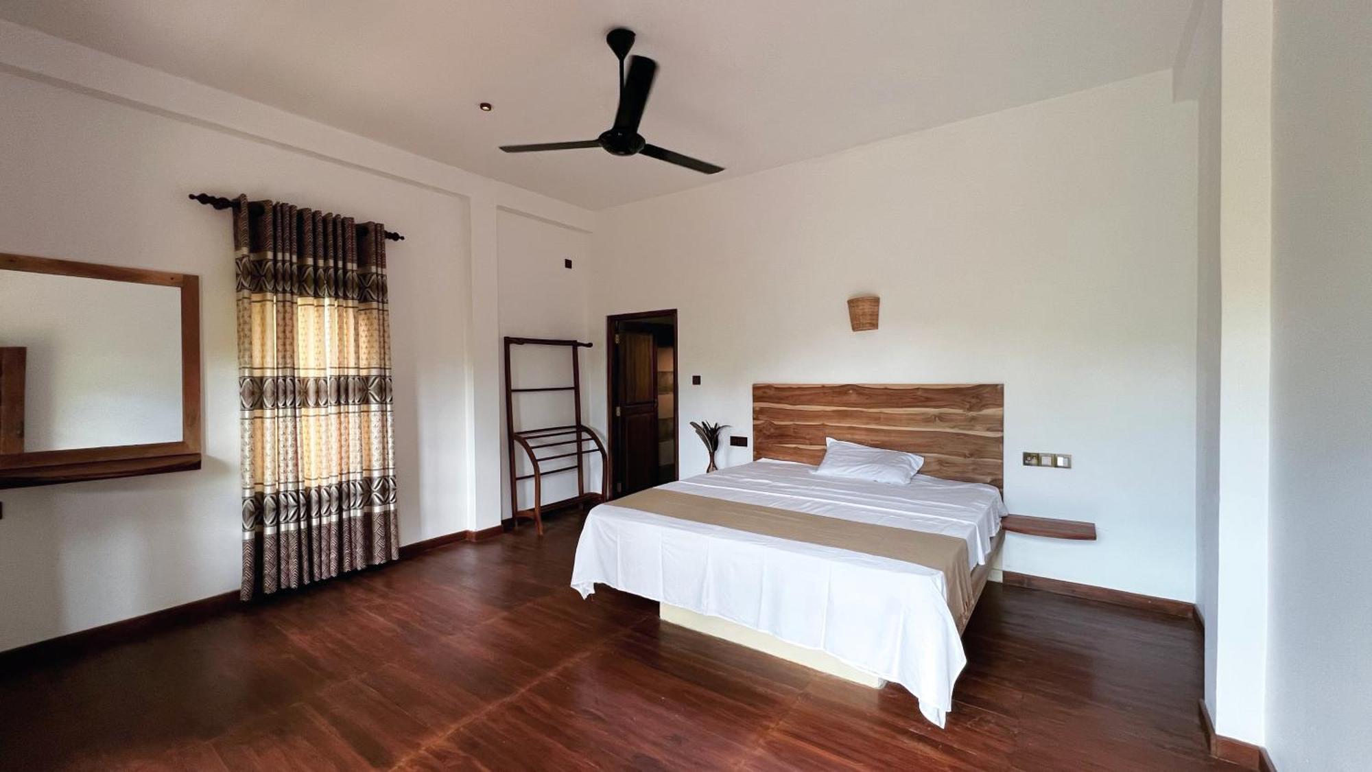 The Lookout Lodge Tangalle Exterior photo
