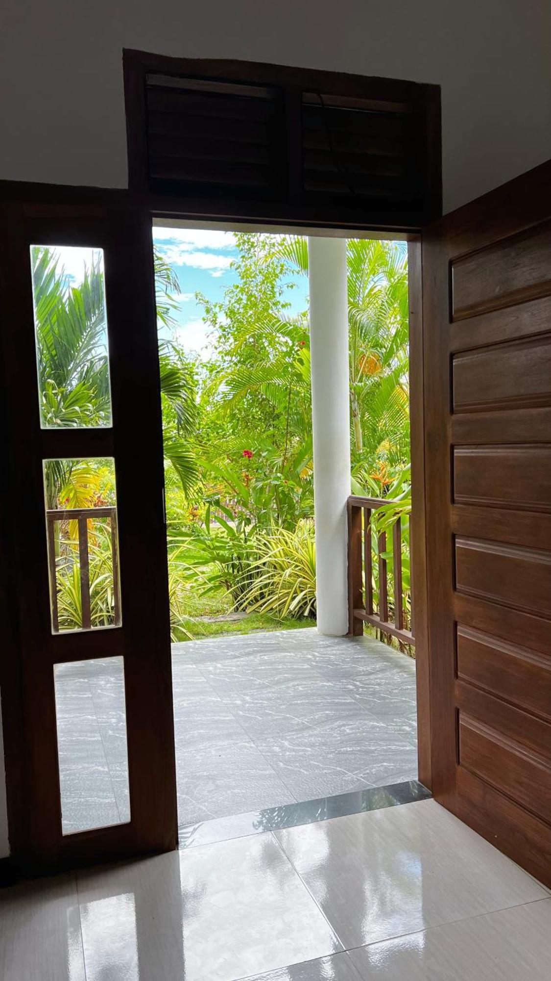 The Lookout Lodge Tangalle Exterior photo